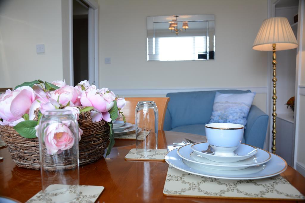 Pier View Self Catering Luxury Apartments Southend-on-Sea Room photo