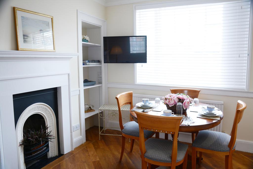 Pier View Self Catering Luxury Apartments Southend-on-Sea Room photo